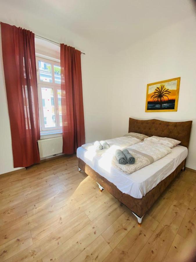 Quad-Room Near Prater Stern Vienna Luaran gambar