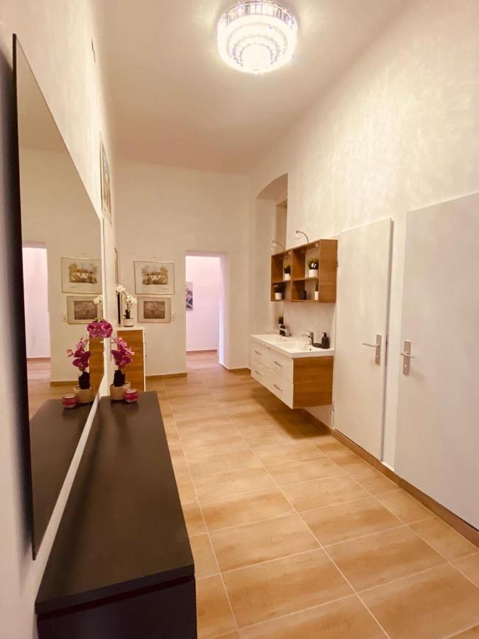 Quad-Room Near Prater Stern Vienna Luaran gambar